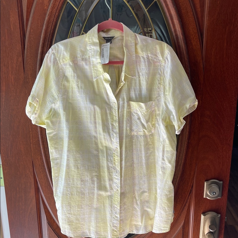 Eddie BauerYellow Short Sleeve Button-Up Shirt